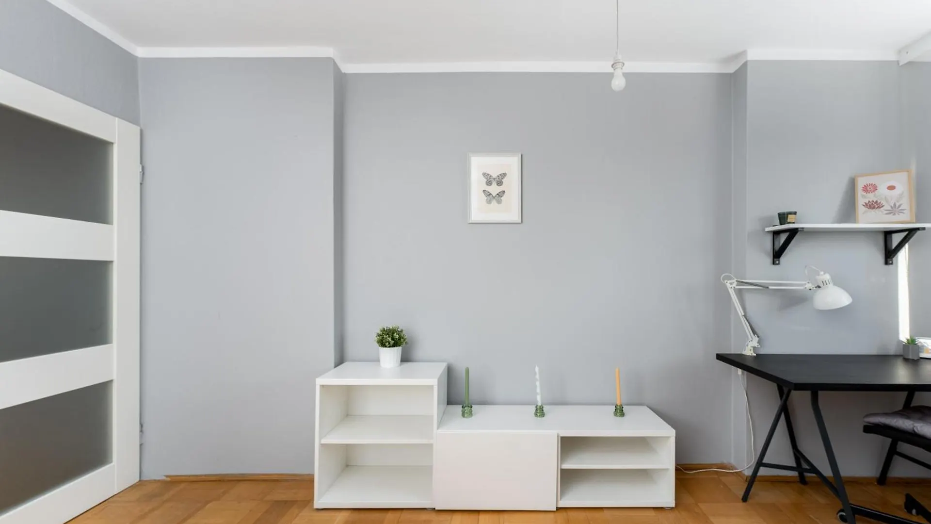 Park Zakrzowek Spacious Apartment Krakow Poland